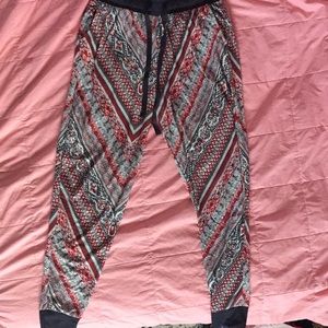 Multi-print lounge joggers